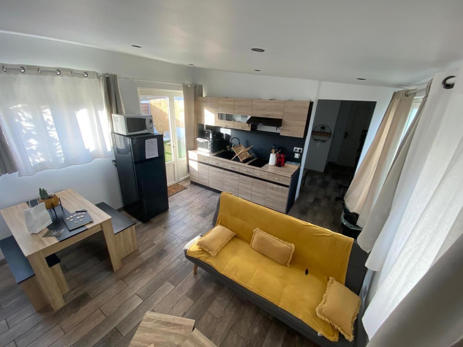 Jolie Maisonnette T2 Wifi Et Parking A Proximite Casa de Férias *